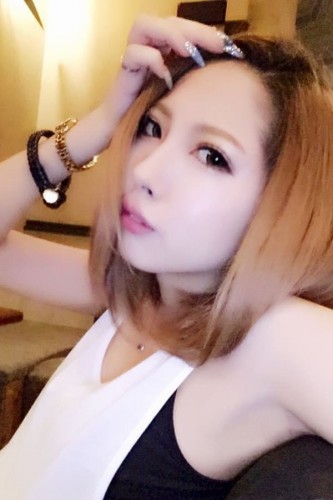 Honoka熱海キャバクラ｜アバンギャルド